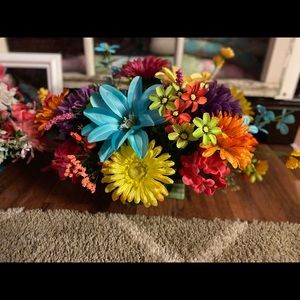 Custom floral arrangements!